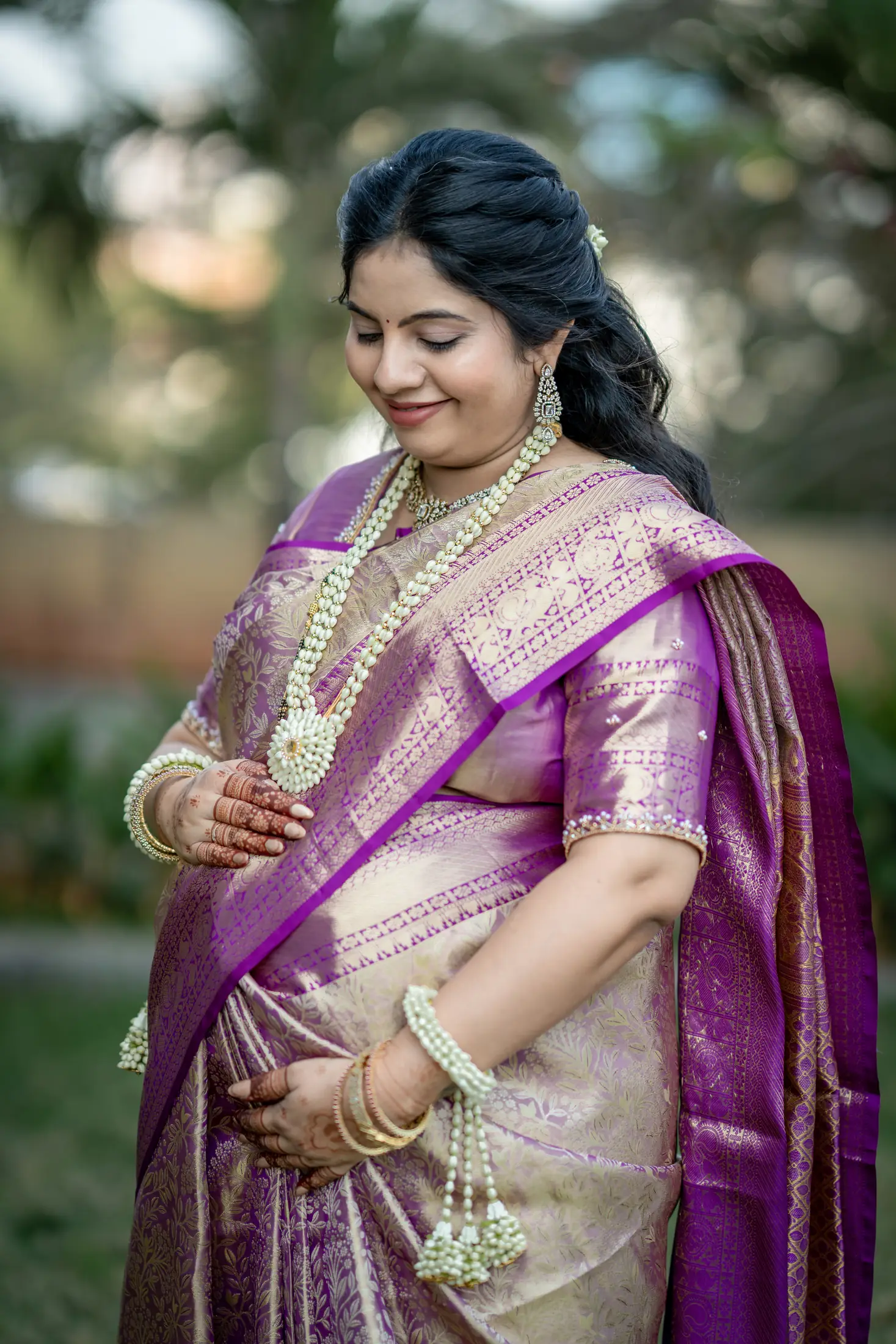 Suvarna Amey baby shower portrait 4