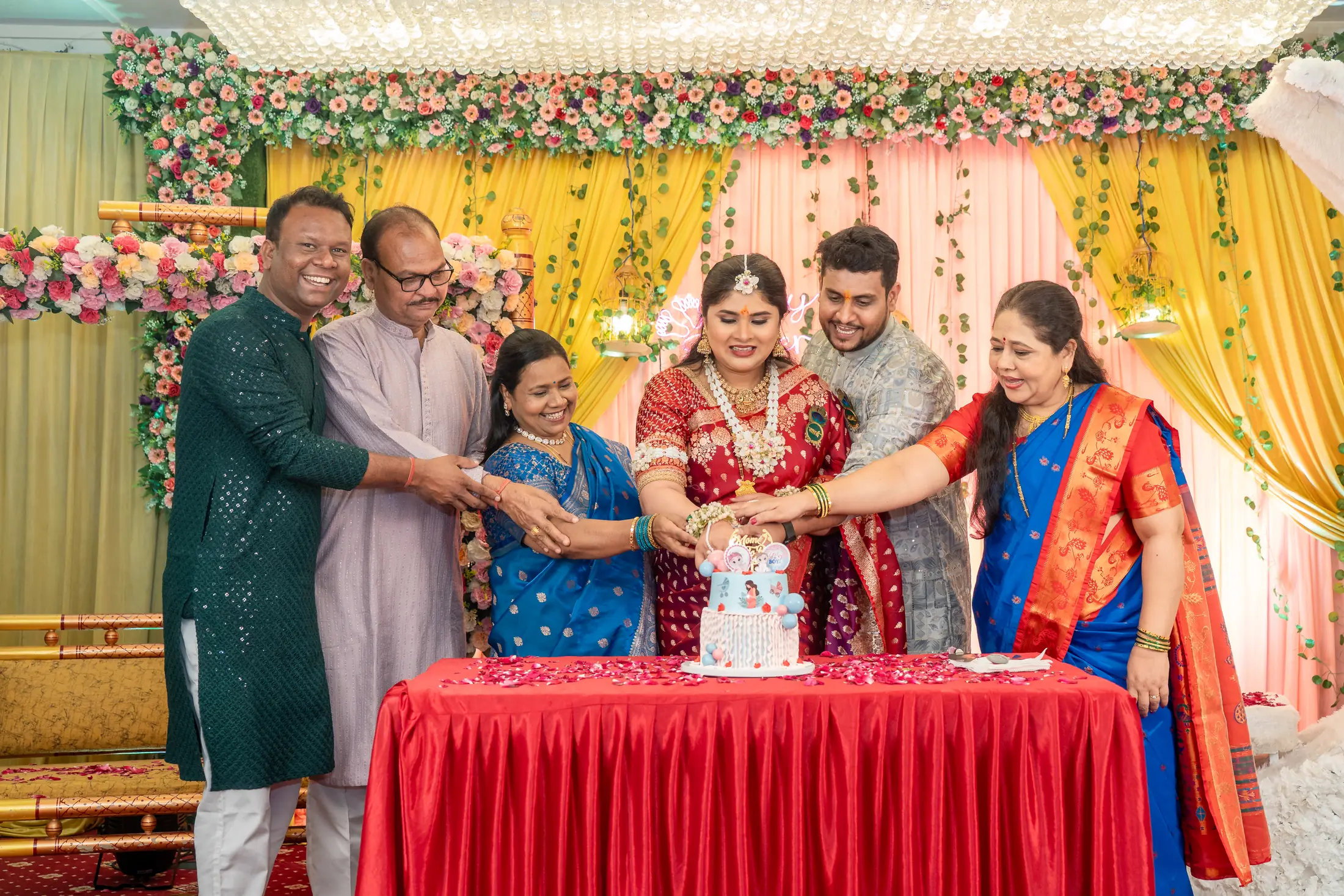 Vinay Aishwarya baby shower portrait 28