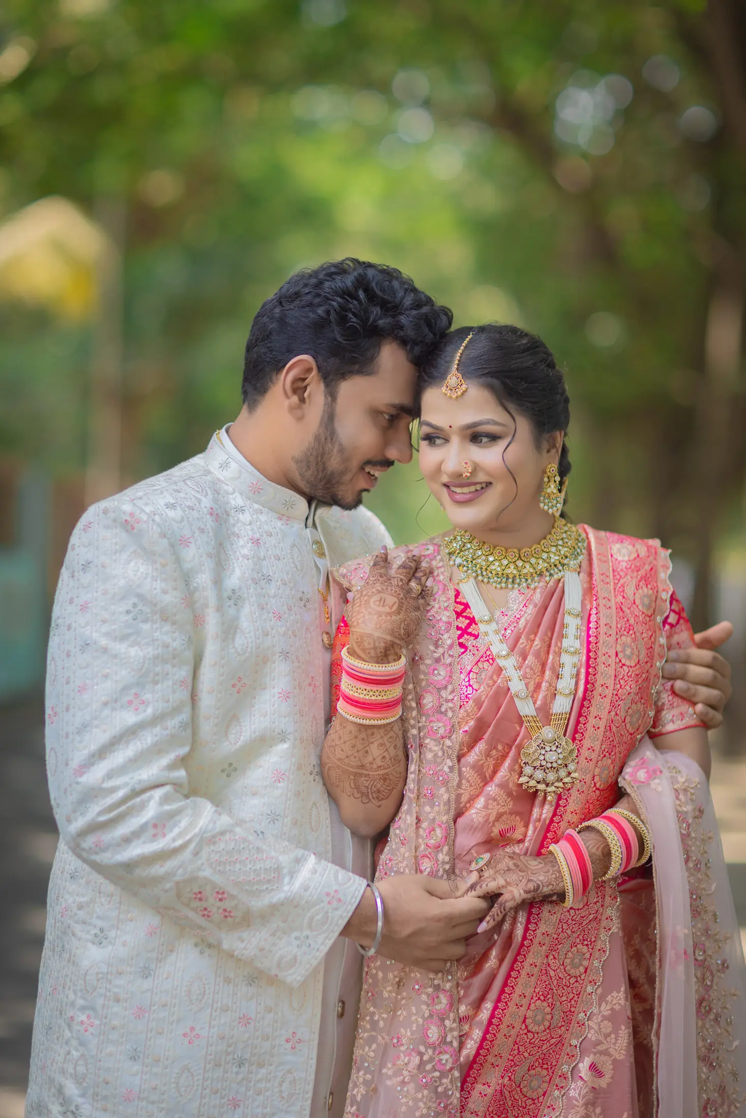 Prajwal Mrunali engagement portrait 2