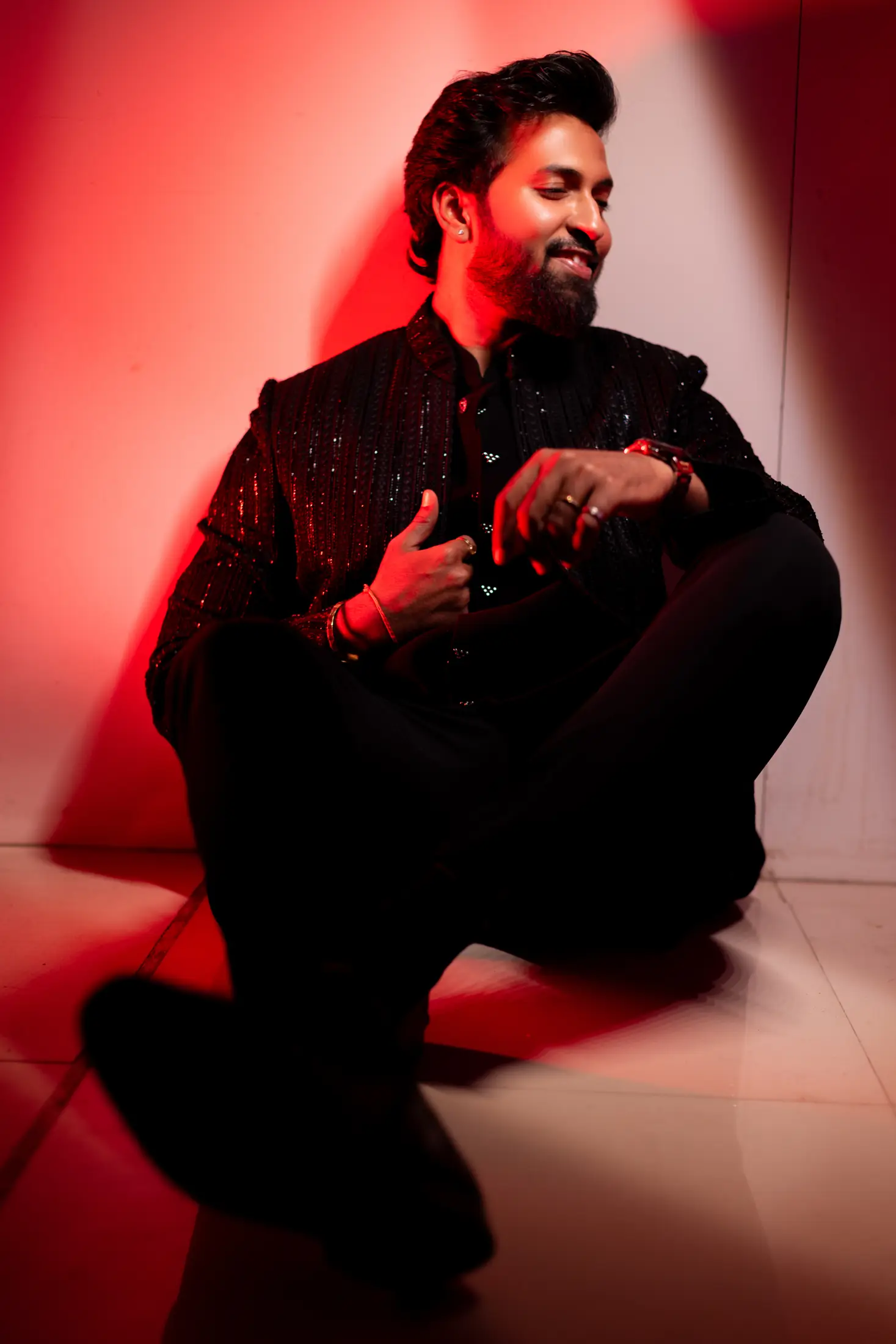 Umesh and Unnati engagement portrait 8