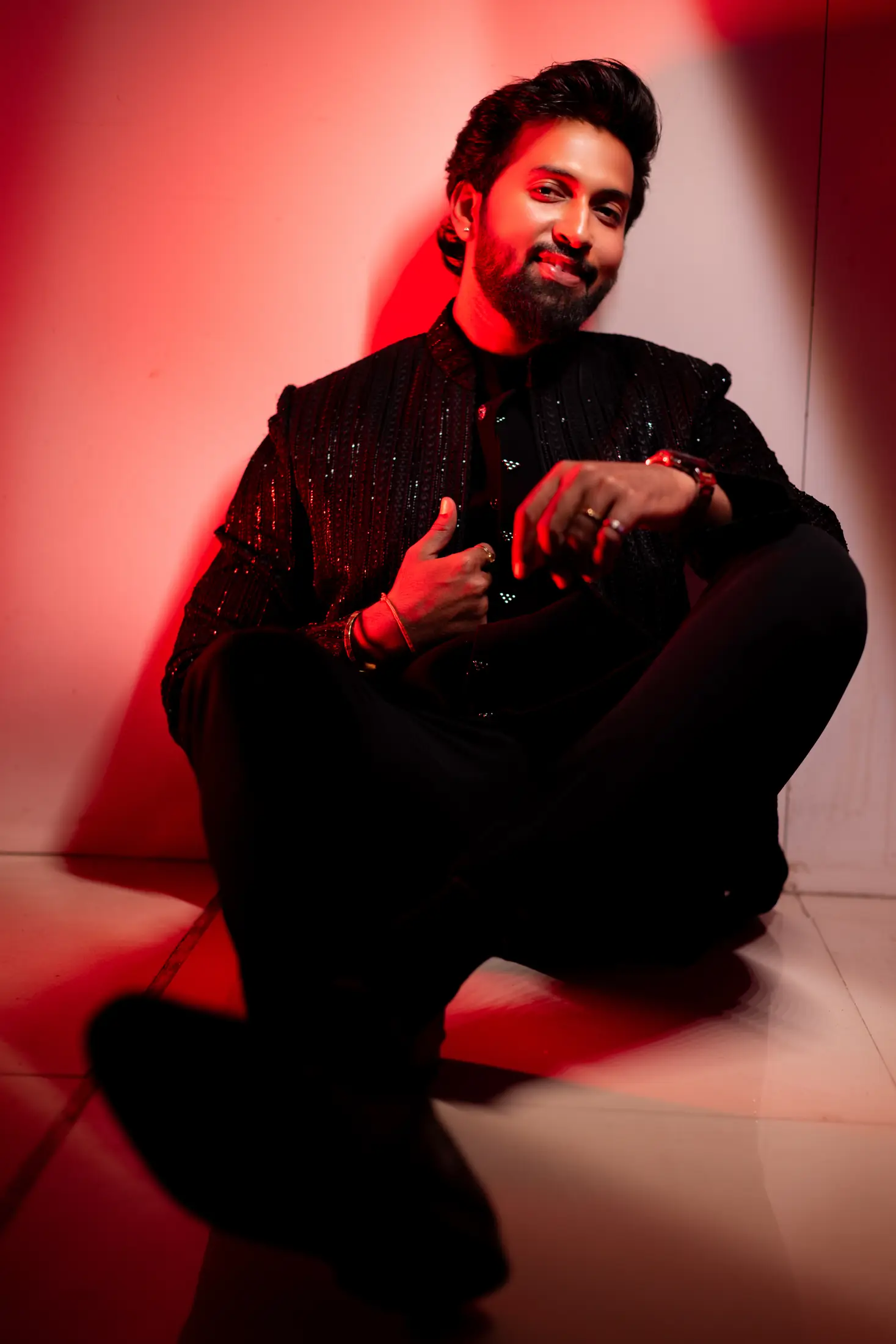 Umesh and Unnati engagement portrait 9