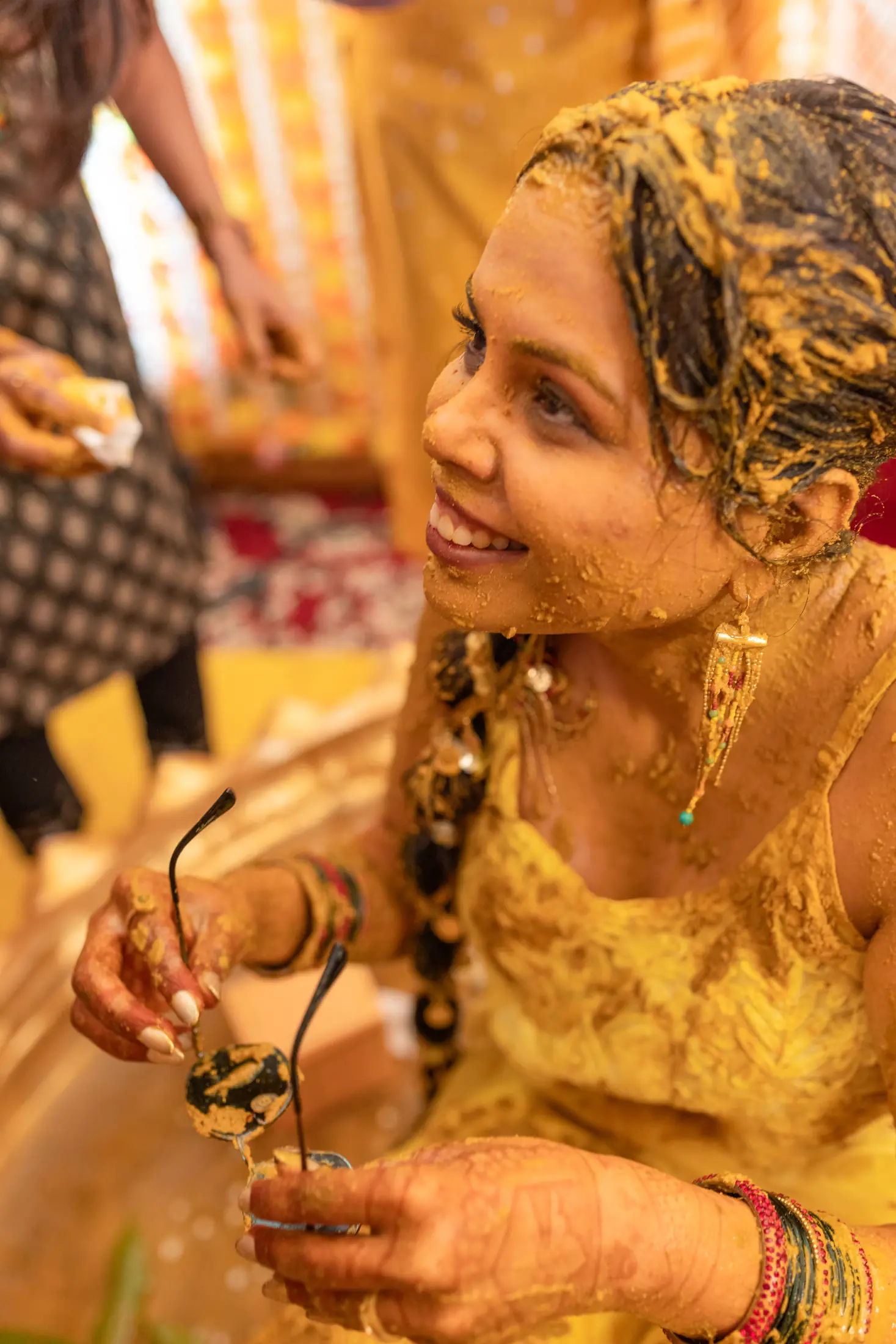 Karishma haldi portrait 10