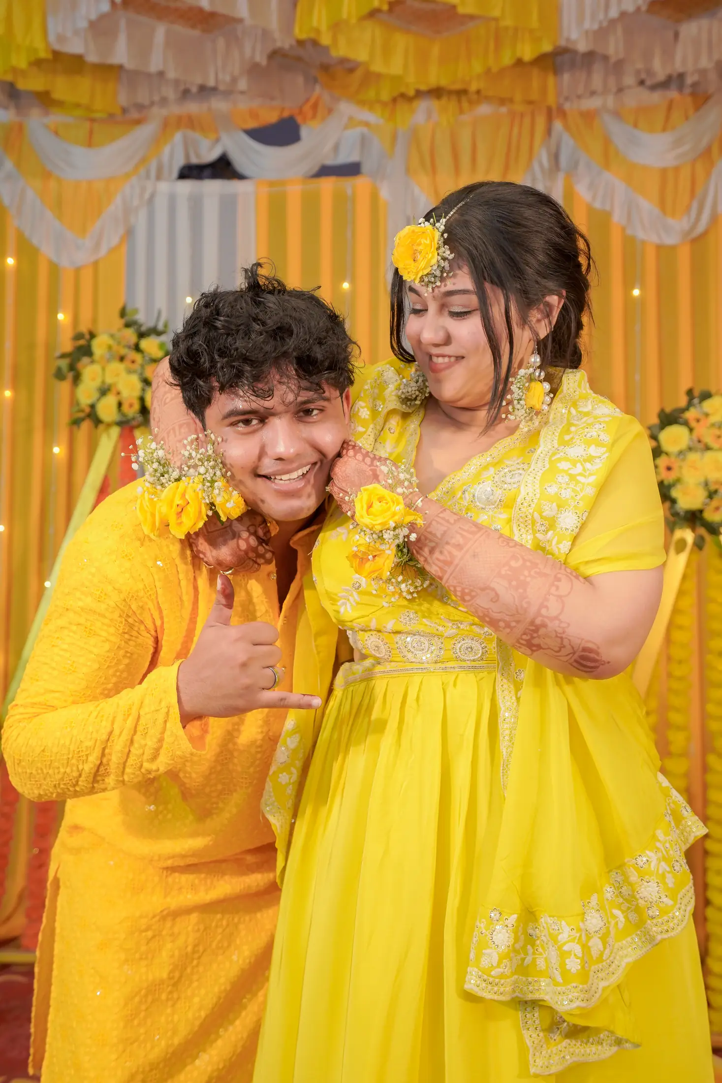 Preety Ghodke haldi portrait 6