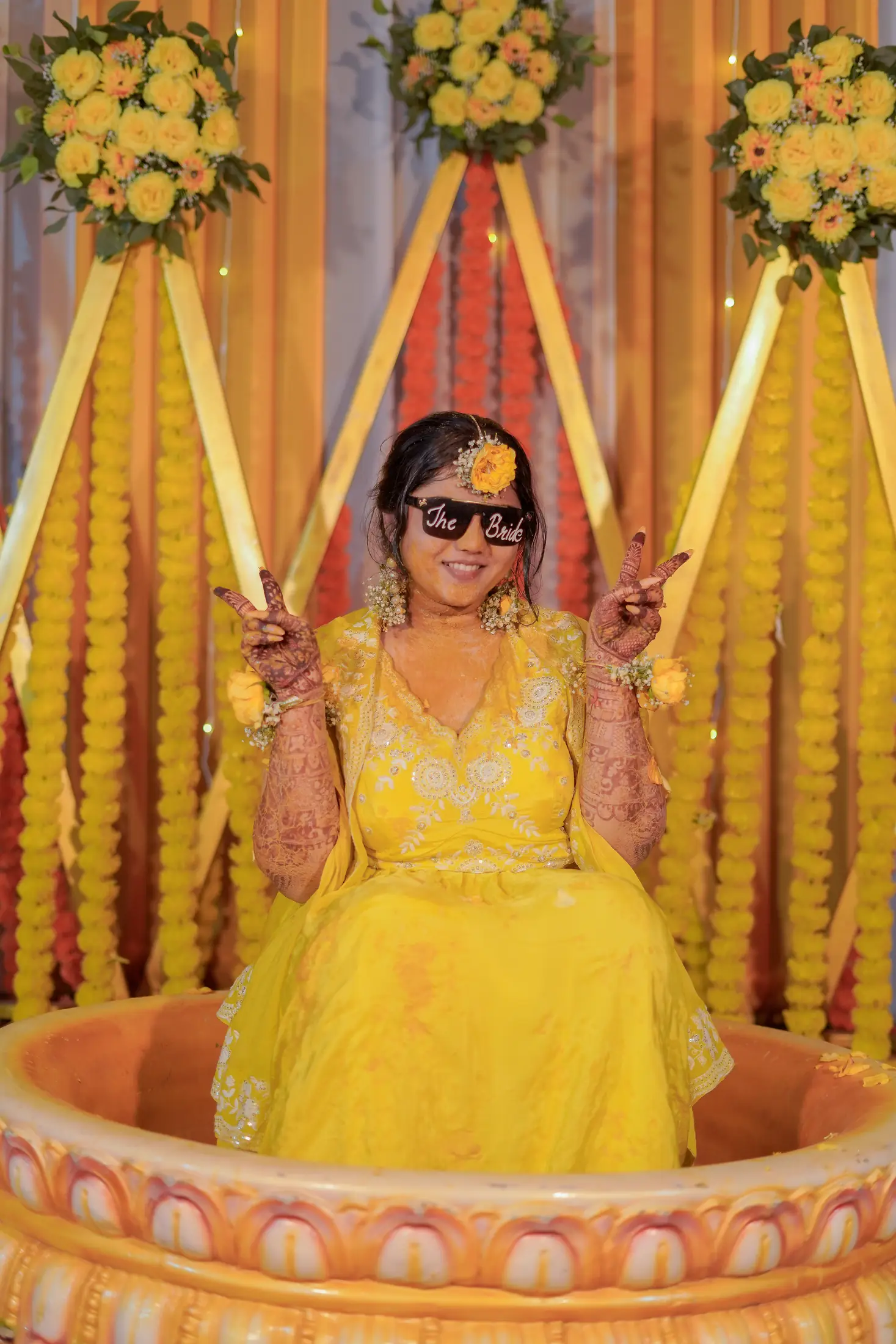 Preety Ghodke haldi portrait 12