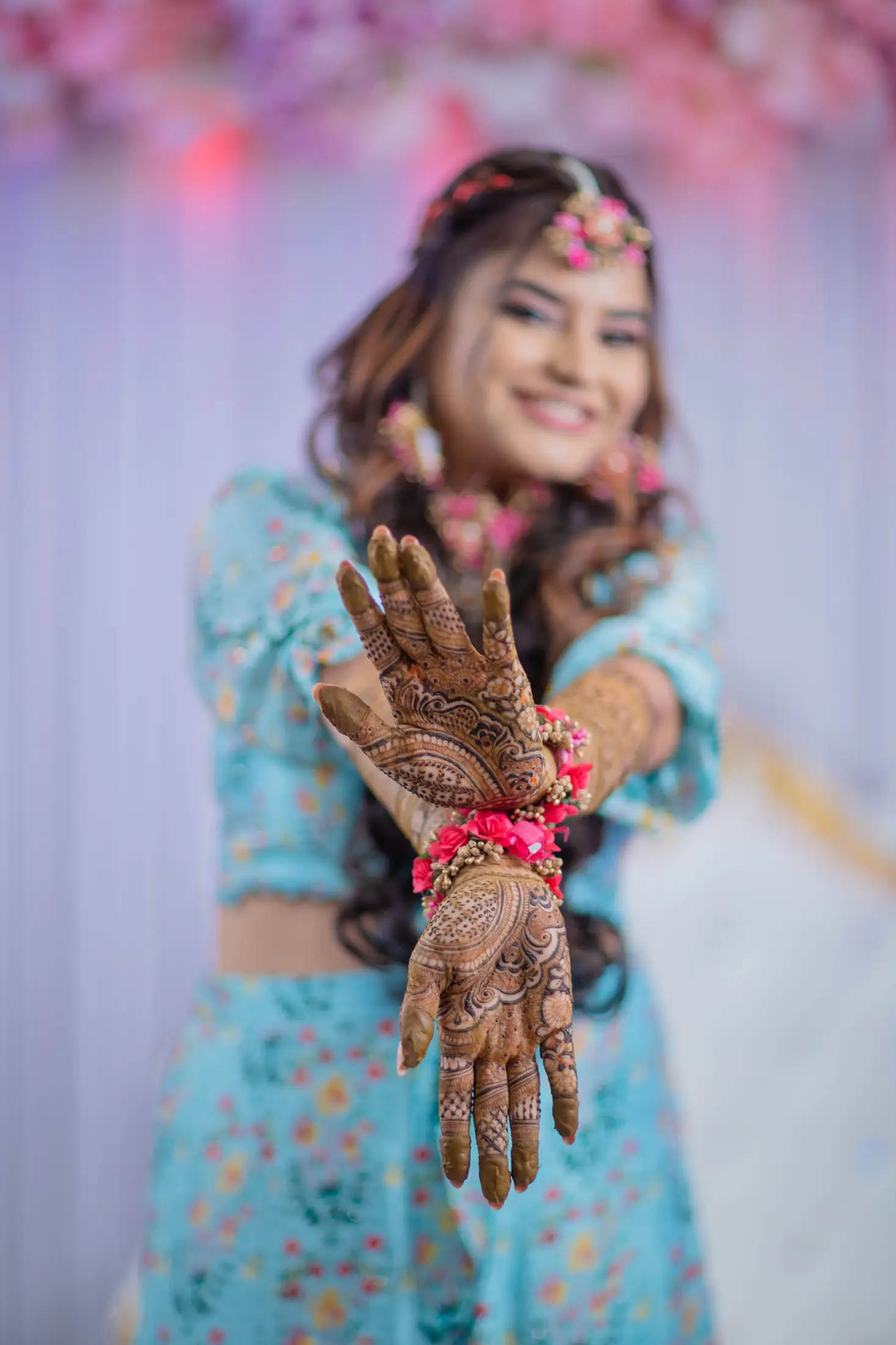 Sandhya Hotwani mehendi portrait 4