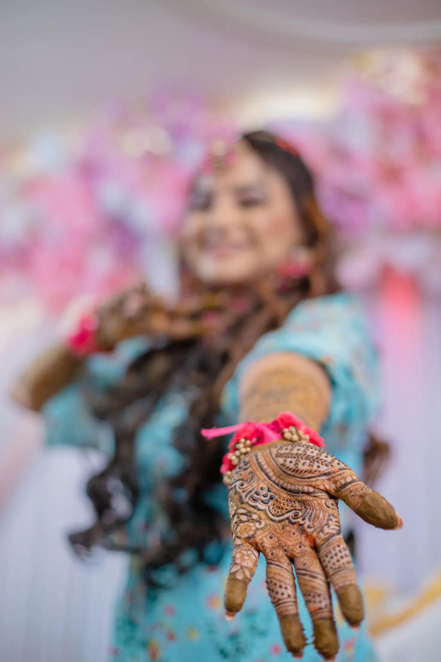 Sandhya Hotwani mehendi portrait 6