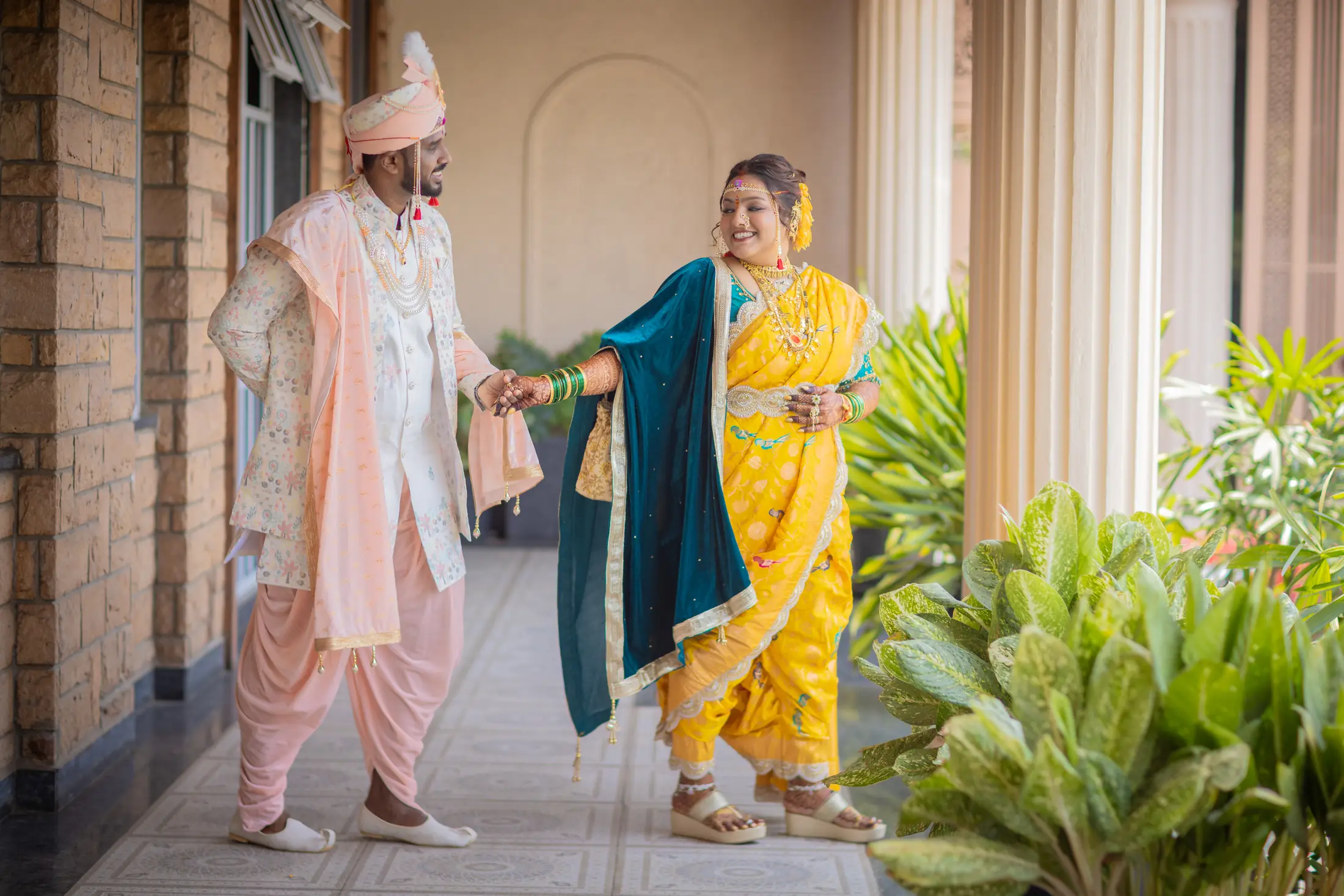 Bhushan Shruti wedding story photograph